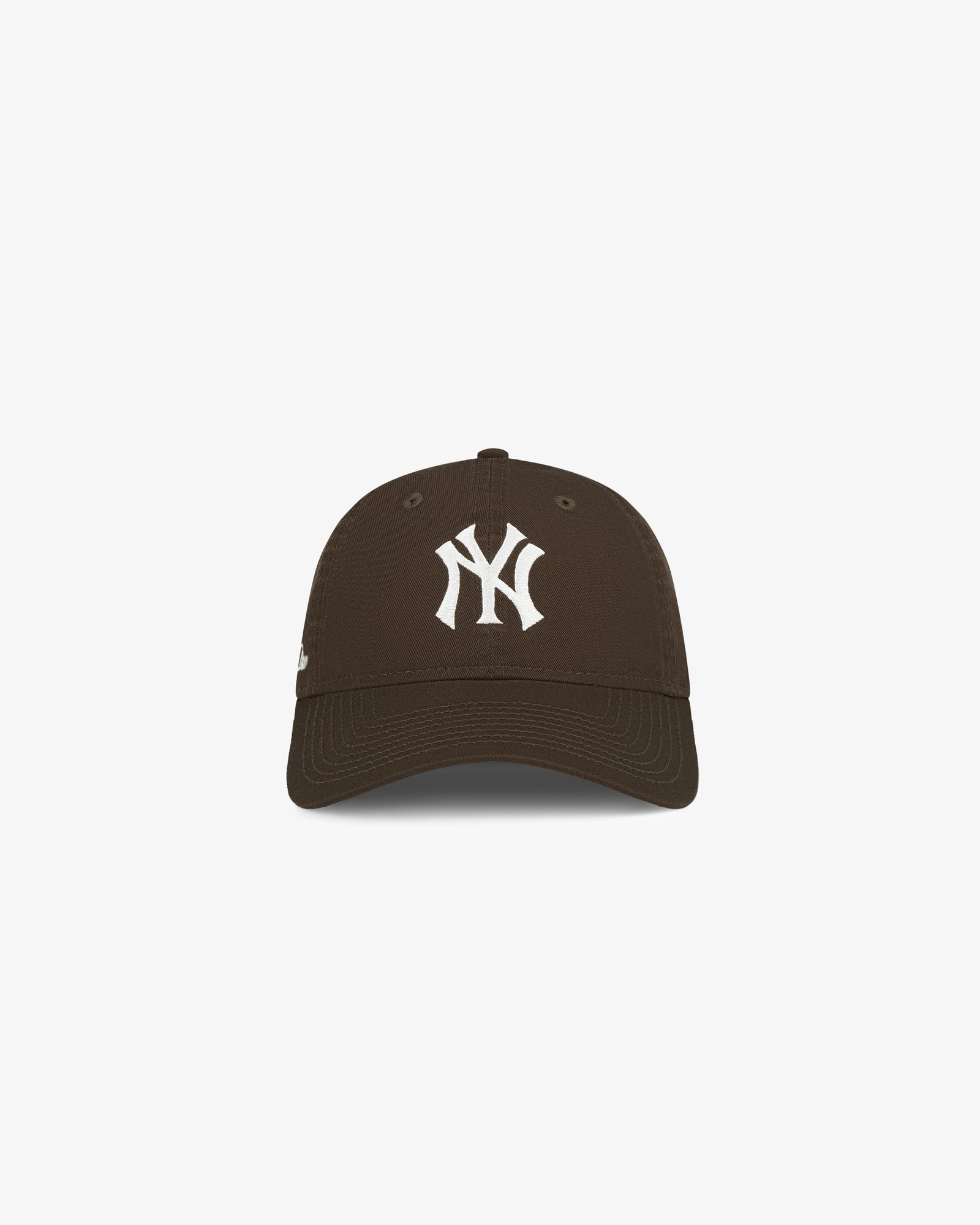 ALD / New Era Yankees Ballpark Hat in brown with a white Yankees logo, shown on a plain white background.
