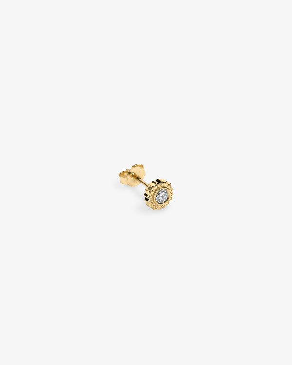 Hēlios Diamond Earring: small gold stud with a round, clear diamond in a decorative setting on white background.
