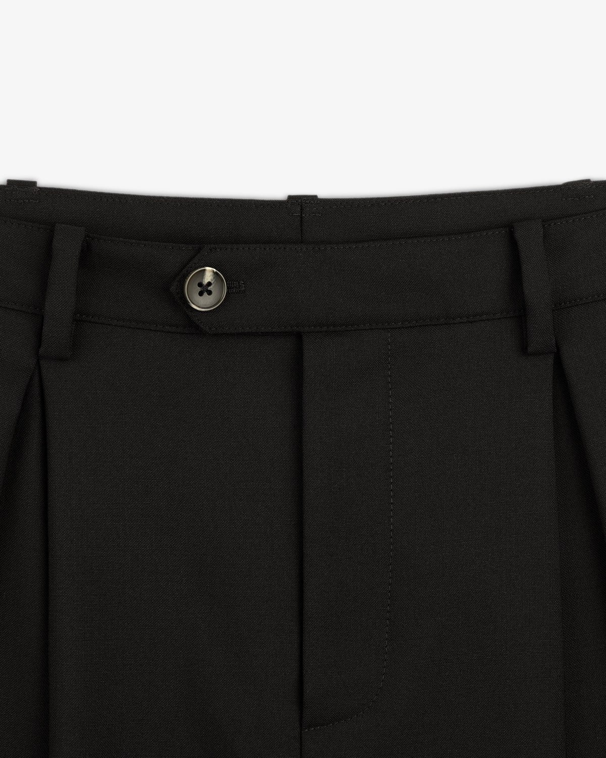 Close-up of the waistband and button on Lightweight Cuffed Trouser, featuring belt loops and pleated fabric.