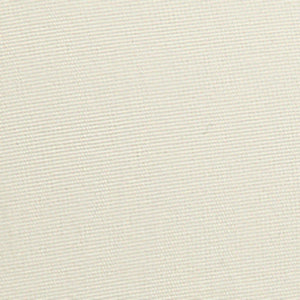Color: Coconut milk