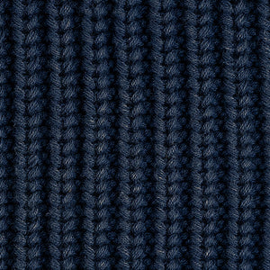 Color: Navy peony