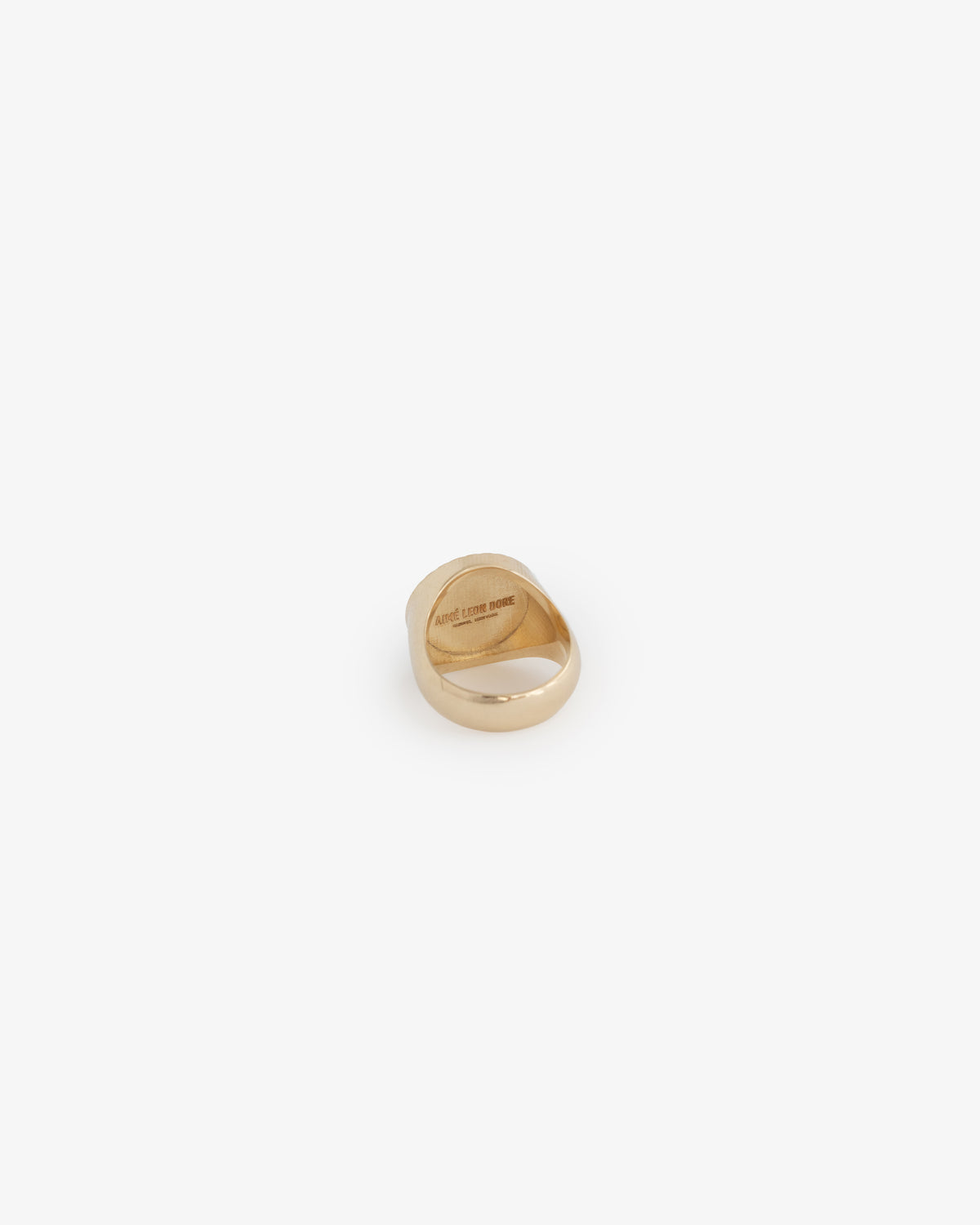 The 14Kt Queens Crest Ring features an engraving inside and is shown on a plain white background.